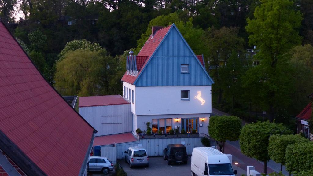 Restaurant Und Hotel Zum Weissen Ross Mölln Eksteriør billede